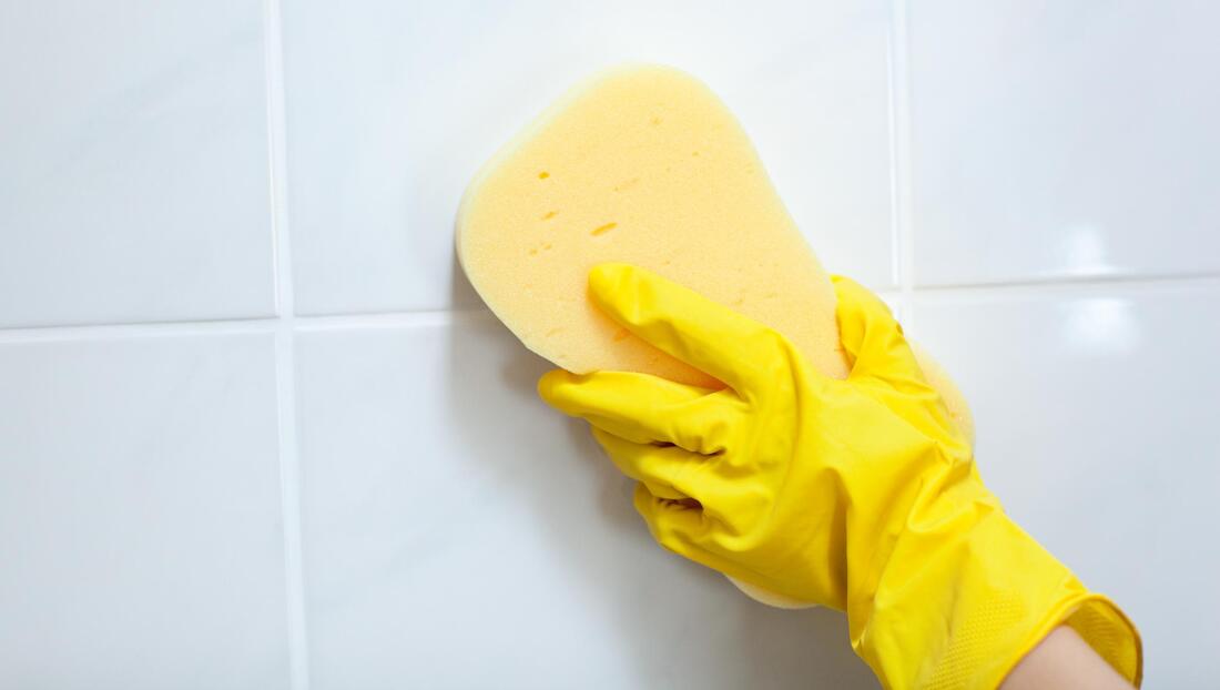 tile and grout cleaning image